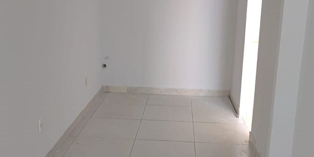 WhatsApp Image 2025-10-17 at 10.44.32 (1)