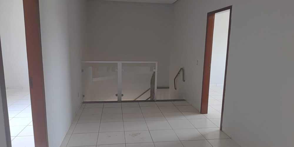 WhatsApp Image 2025-10-28 at 09.43.59 (1)